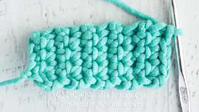 Corfu Bag Amigurumi Pattern step 3 - details and accessories