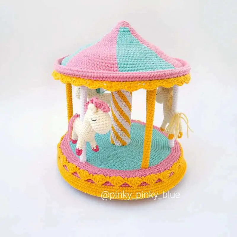 Free Intermediate crochet pattern: Merry-go-round Amigurumi Pattern - Easy to follow tutorial
