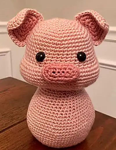 Adorable Pig Amigurumi Pattern step 2 - assembly progress