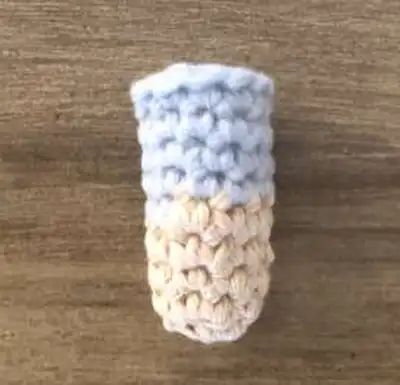 Louisa Llama Amigurumi Pattern step 2 - assembly progress