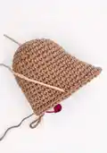 Mommy Kangaroo & Baby Amigurumi Pattern step 3 - details and accessories