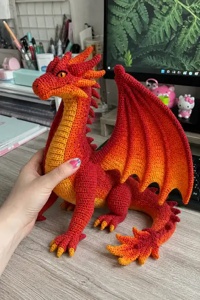 Giant Sunset Ombre Fire Dragon Amigurumi Pattern step 1 - construction progress