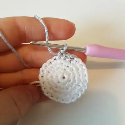 BB-8 Amigurumi Pattern step 2 - assembly progress