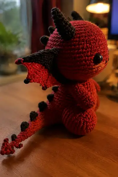 Small Crimson Demon Dragon with Little Trident Tail Amigurumi Pattern step 2 - assembly progress