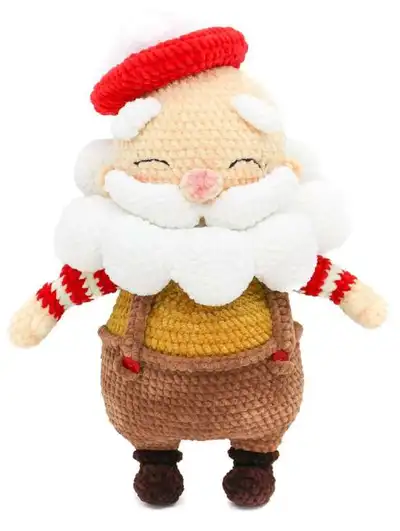 Le Pere Noel Amigurumi Pattern step 4 - final assembly and finishing