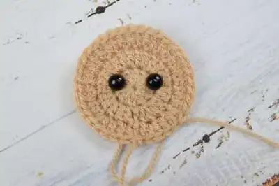 Princess Appliques Amigurumi Pattern step 2 - assembly progress