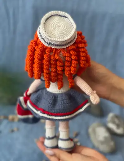 Sailor Girl Amigurumi Pattern step 4 - final assembly and finishing