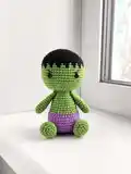 Mini Hulk Amigurumi Pattern step 1 - construction progress