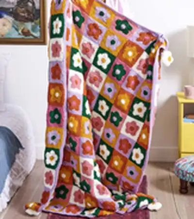 Field of Daisies Crochet Blanket Pattern step 4 - final assembly and finishing