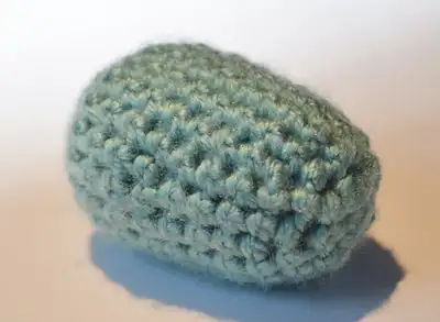 Bulbasaur Amigurumi Pattern step 2 - assembly progress