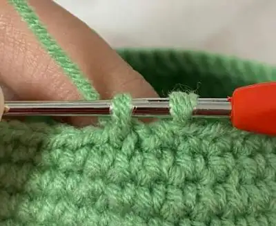 Crochet Emotional Support Pickle Amigurumi Pattern step 4 - final assembly and finishing