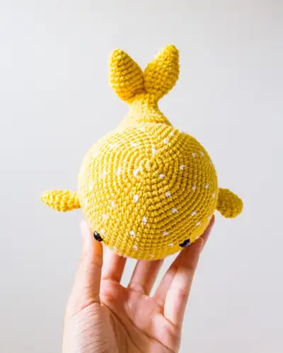 Wallace and Wanda Whales Amigurumi Pattern step 2 - assembly progress