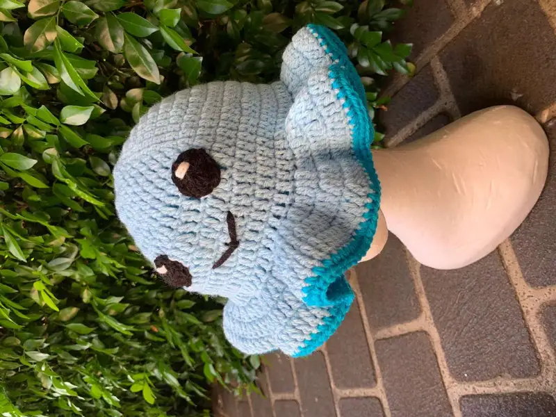 Free Intermediate crochet pattern: Reversible Octo Mood Hat Pattern - Easy to follow tutorial