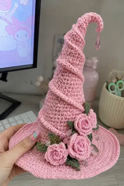 Big Tall Baby Pink Spiral Witch Hat with Roses and Crystals Pattern step 1 - construction progress