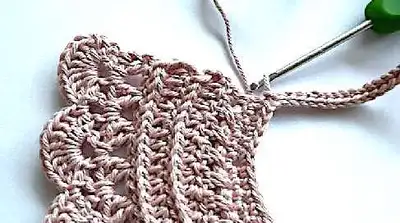 Lovely Collar Crochet Pattern step 4 - final assembly and finishing