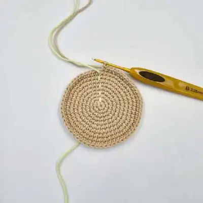 Floral Fairy House Amigurumi Pattern step 2 - assembly progress