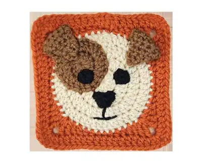 Dog Granny Square Crochet Pattern step 1 - construction progress