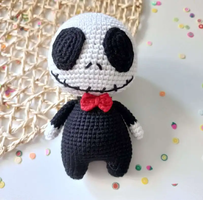 Free Intermediate crochet pattern: Jack Skellington Amigurumi Pattern - Easy to follow tutorial