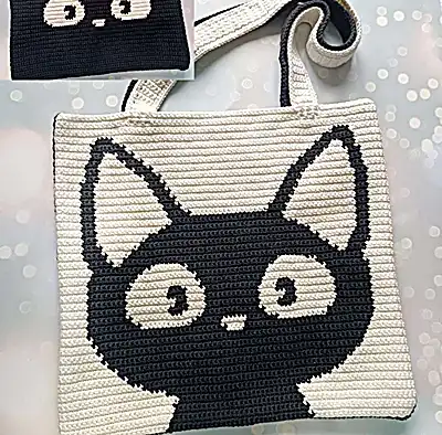 Black Cat Bag Crochet Pattern step 1 - construction progress