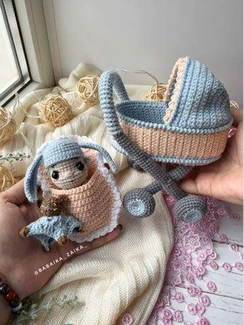 Free Intermediate crochet pattern: Doll in a Baby-Carriage Amigurumi Pattern - Easy to follow tutorial