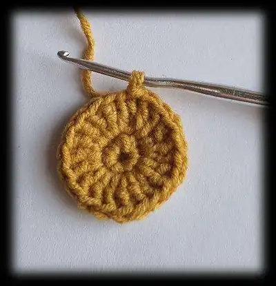 Snail Amigurumi Pattern step 2 - assembly progress