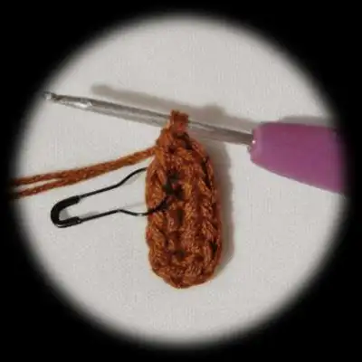 Jack Sparrow Amigurumi Pattern step 2 - assembly progress
