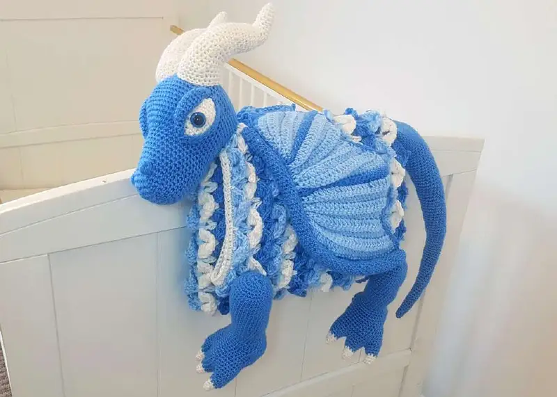 Free Intermediate crochet pattern: 3in1 Ice Dragon Baby Blanket Amigurumi Pattern - Easy to follow tutorial