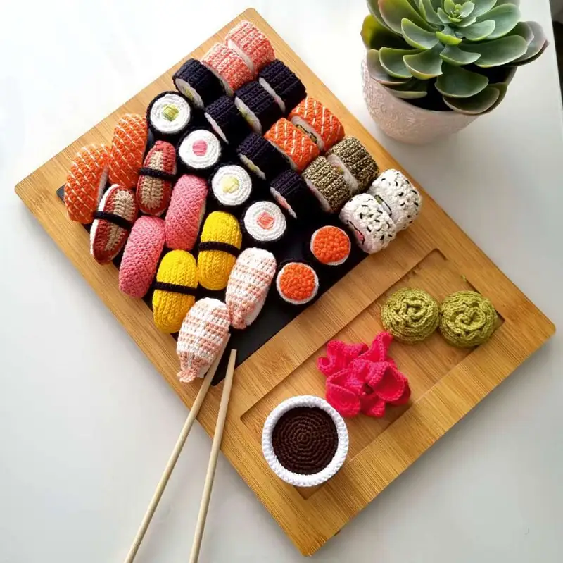 Free Intermediate crochet pattern: Sushi Set Amigurumi Pattern - Easy to follow tutorial