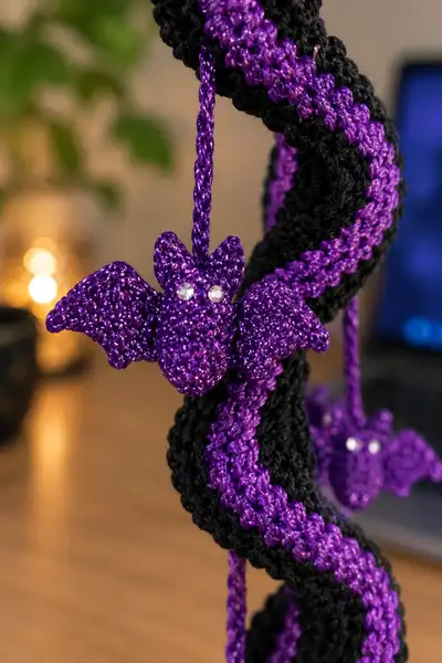Spiral Bat Garland Pattern step 2 - assembly progress