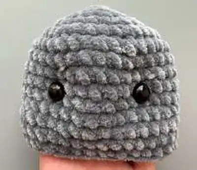 WOLF HAND PUPPET Amigurumi Pattern step 3 - details and accessories