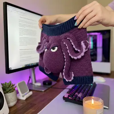Crochet Kraken Underwear For Legendary Laughs Pattern step 2 - assembly progress