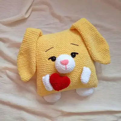 Pillow Bunny Amigurumi Pattern step 1 - construction progress