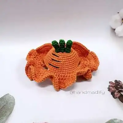 Fruits Hat Pet Amigurumi Pattern step 2 - assembly progress