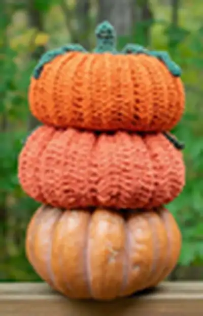 Pumpkin Plush Hat (crochet) Pattern step 1 - construction progress