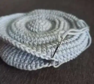 Baby Dino Amigurumi Pattern step 4 - final assembly and finishing