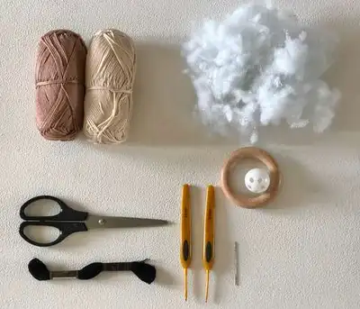Rattle Deer Amigurumi Pattern step 2 - assembly progress