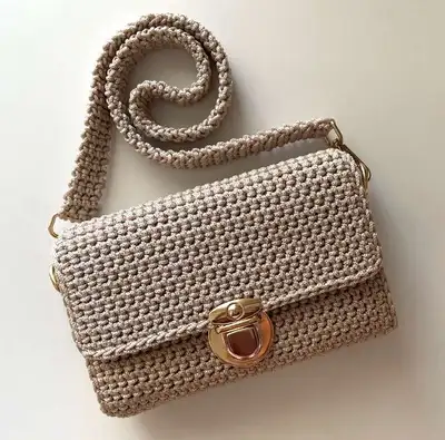 Mini Crossbody Bag Pattern step 1 - construction progress