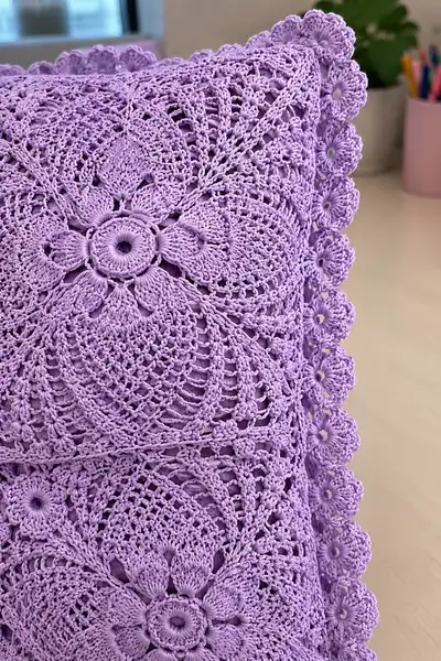 Serene Lavender Floral Square Bedspread Pattern step 3 - details and accessories
