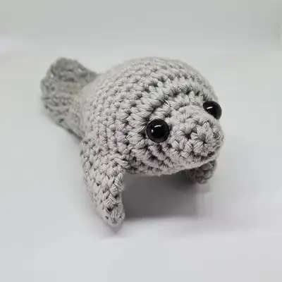 Manatee Friend Amigurumi Pattern step 1 - construction progress
