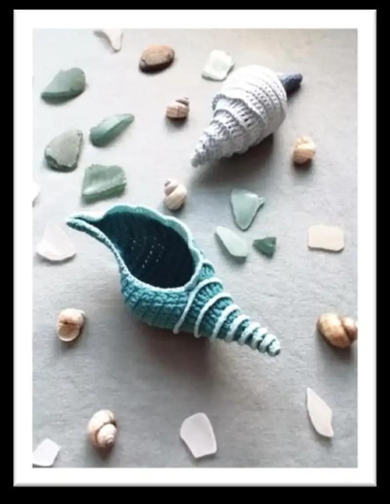 Free Intermediate crochet pattern: Tulip Shell Amigurumi Pattern - Easy to follow tutorial