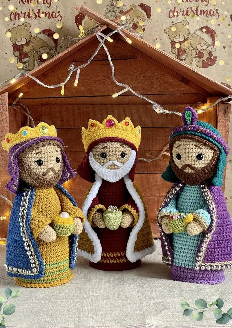 Free Intermediate crochet pattern: Three Wise Men Amigurumi Pattern - Easy to follow tutorial