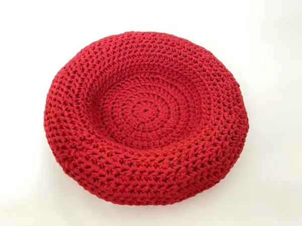 Easy Doughnut-Shaped Pet Bed Pattern