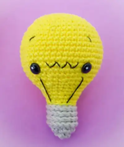 Little Spark Amigurumi Pattern step 1 - construction progress
