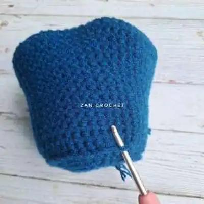Turtle Bowl Amigurumi Pattern step 3 - details and accessories