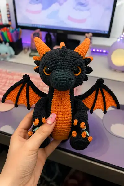 Halloween Spooky Dragon Amigurumi Pattern step 1 - construction progress
