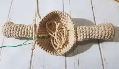 Baby Bears Amigurumi Pattern step 4 - final assembly and finishing