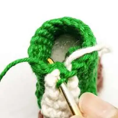 Link Amigurumi Pattern step 4 - final assembly and finishing