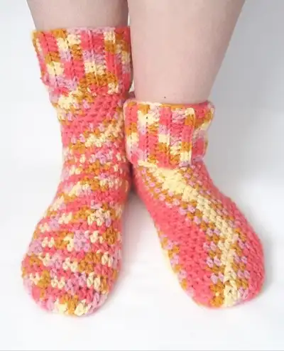 Super Simple Socks Pattern step 2 - assembly progress