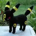 Umbreon Plushie Amigurumi Pattern step 3 - details and accessories