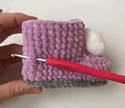 Plush Baby Booties Crochet Pattern step 4 - final assembly and finishing